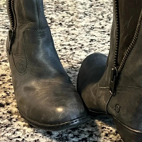 Born Size 7.5 Gray Mila Distressed Leather Side Zip Mid Calf Boots - Picture 4 of 6